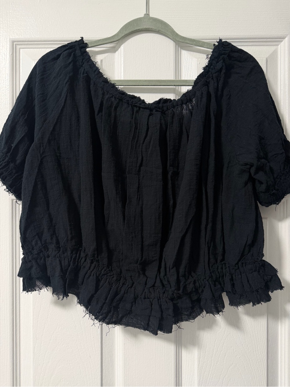 Olivaceous Black Cotton Peasant Crop Top L NWT Boho Puff Sleeve Ruffle - Picture 2 of 8